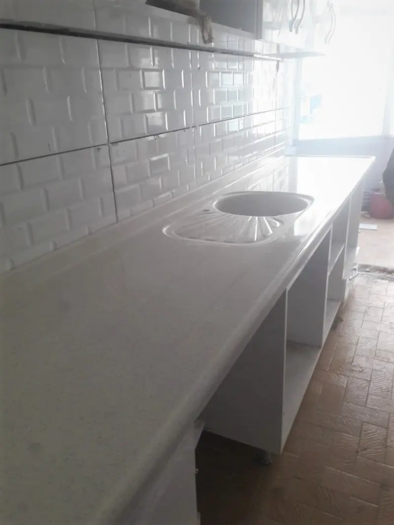 Esenyurt mermerit mutfak tezgahı Modern Tasarım Örneği