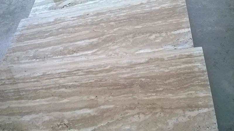 Traverten Mermer  Plaka Görünümü