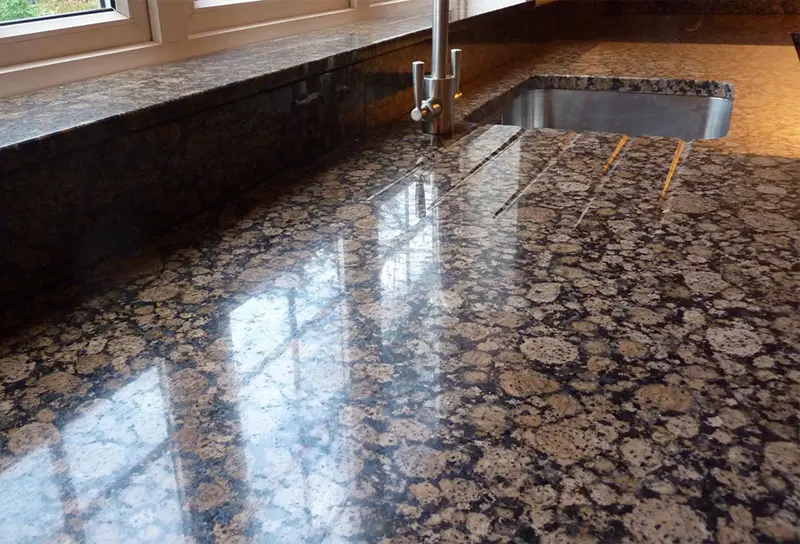 Baltic brown granit mutfak tezgahı