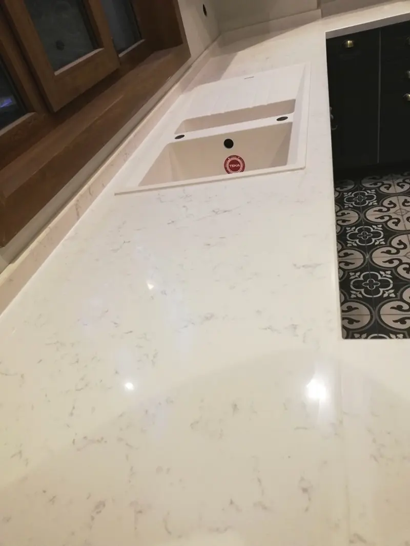 Belenco Kashmir White Tezgah Modern Tasarım Örneği