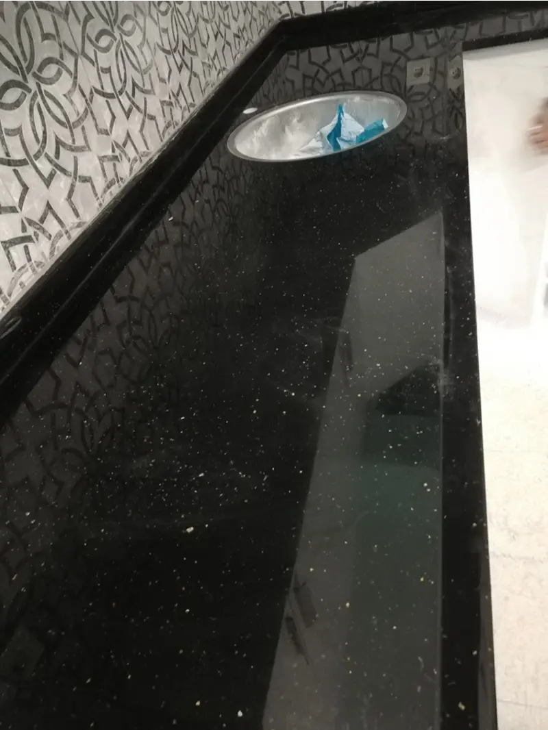 Siyah Mermerit Tezgah Siyah Simli Döküm Mermer Uygulama Görseli
